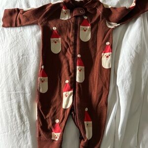 Hanna Andersson Brown Santa Kids Footie